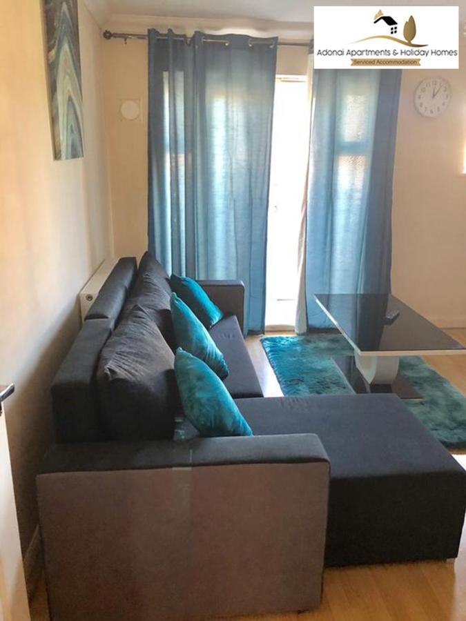 2 Bedroom Apartment At Dagenham , Adonai Serviced Accommodation, Free Wifi And Parking Eksteriør bilde